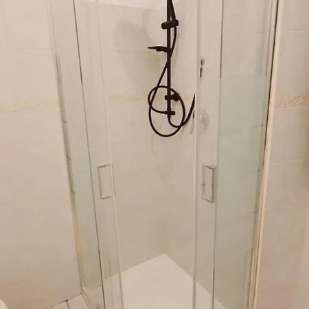 Affittacamere Joy 3*