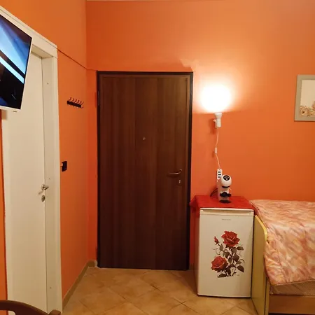 Joy Guest house Nettuno